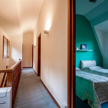 Semesterbostad La Casa Del Duca Moltrasio